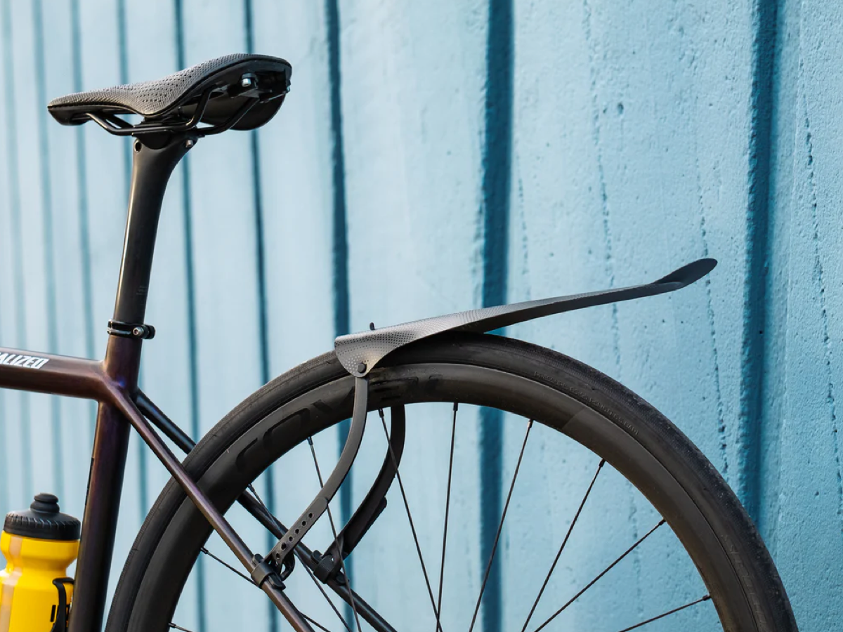 ASS SAVER WIN WING BLACK REAR MUD GUARD ROAD (UP TO 35mm TYRES