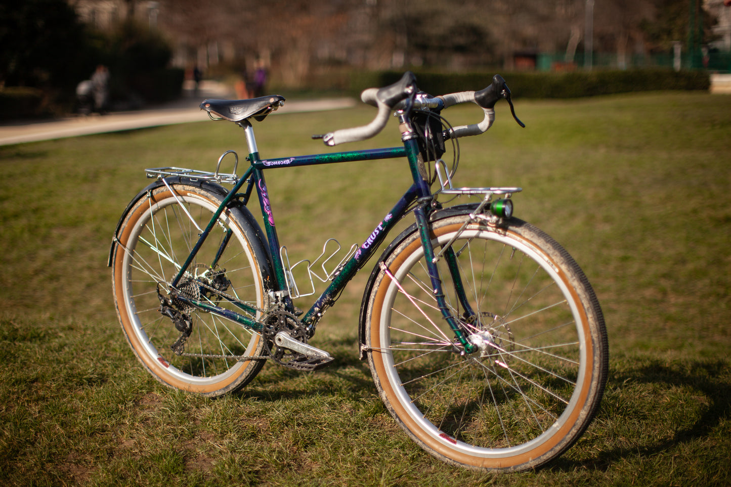 JOÃO'S CRUST BOMBORA