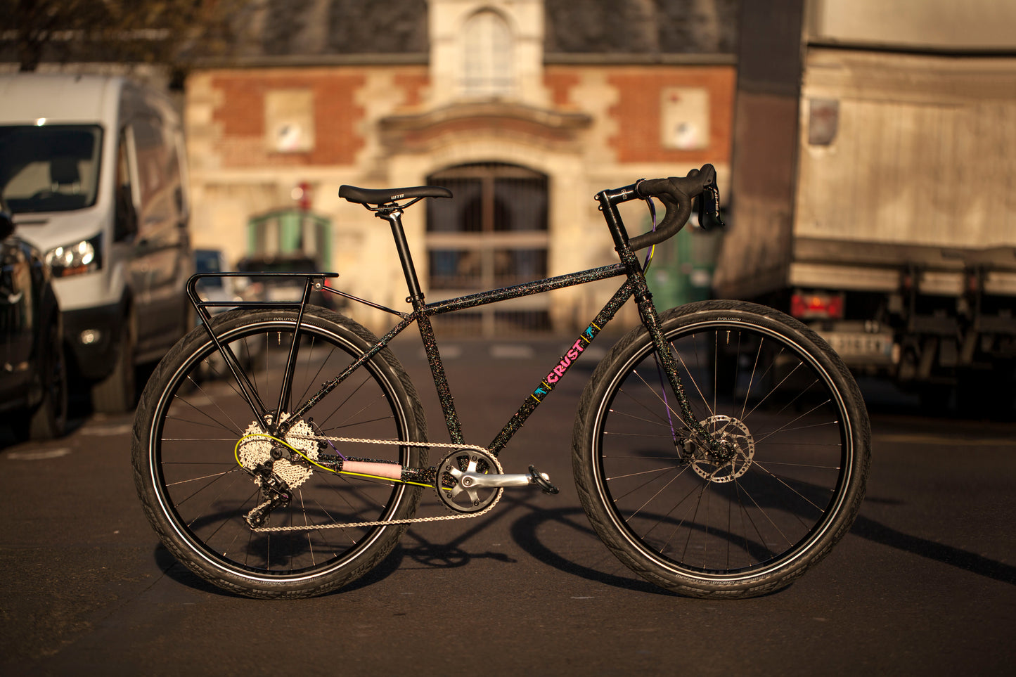 MARIE'S CRUST EVASION