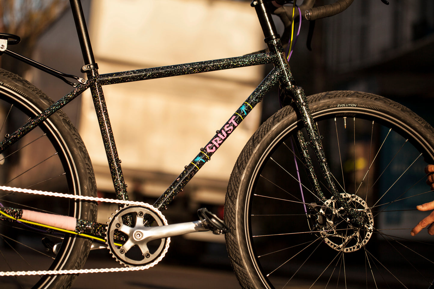 MARIE'S CRUST EVASION