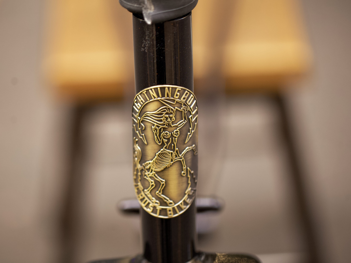 CRUST LIGHTNING BOLT CANTI FRAME