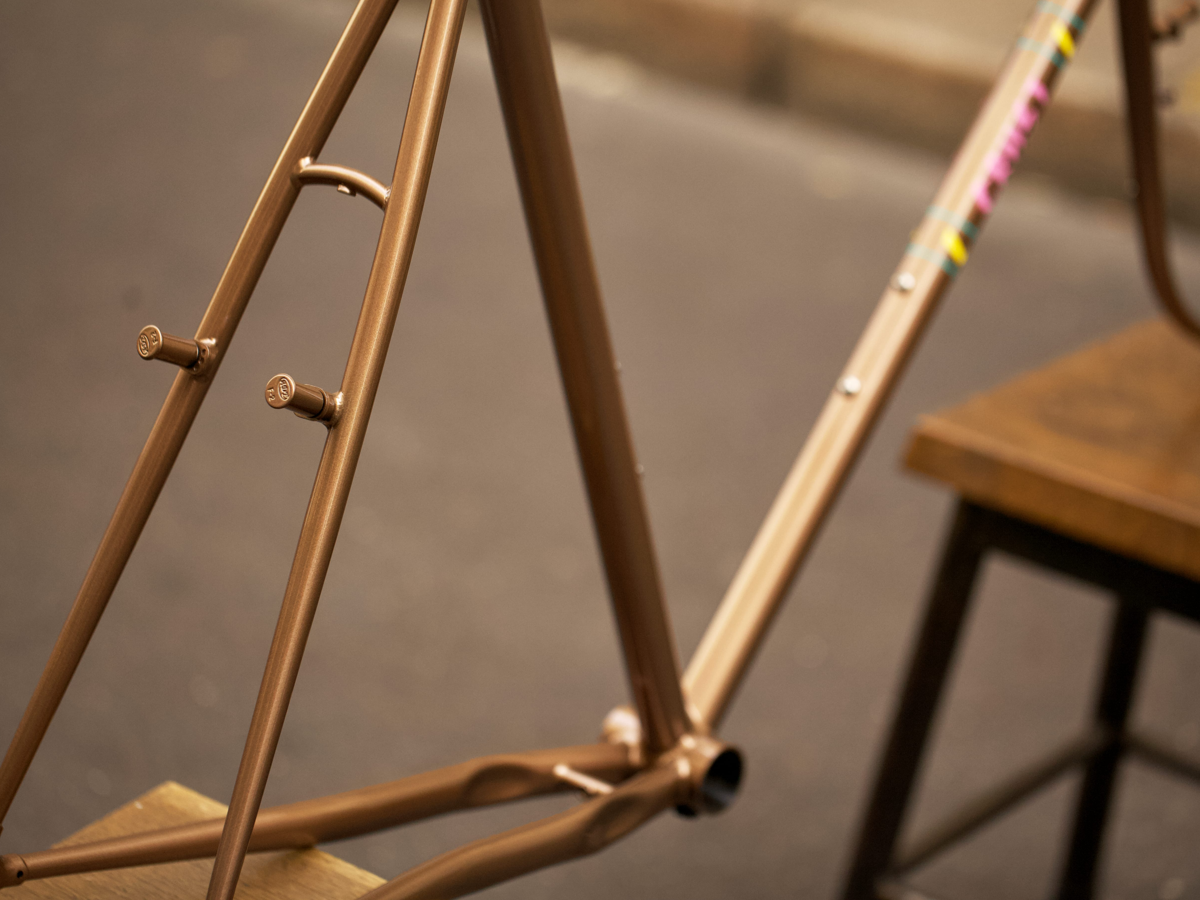 CRUST LIGHTNING BOLT CANTI FRAME