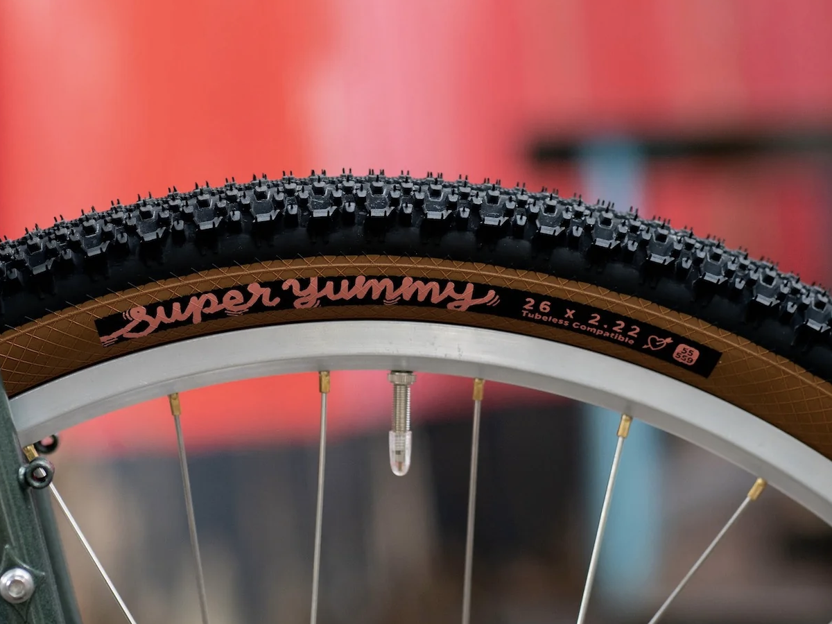 SIMWORKS SUPER YUMMY TYRES