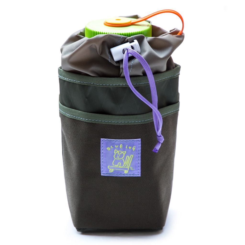 BLUE LUG STEM POUCH