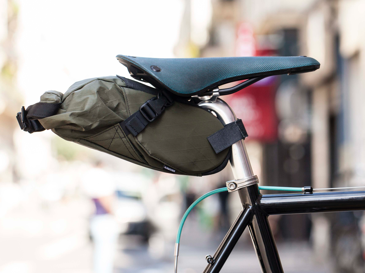 FAIRWEATHER X-PAC SEAT BAG MINI – La Chouette Paris