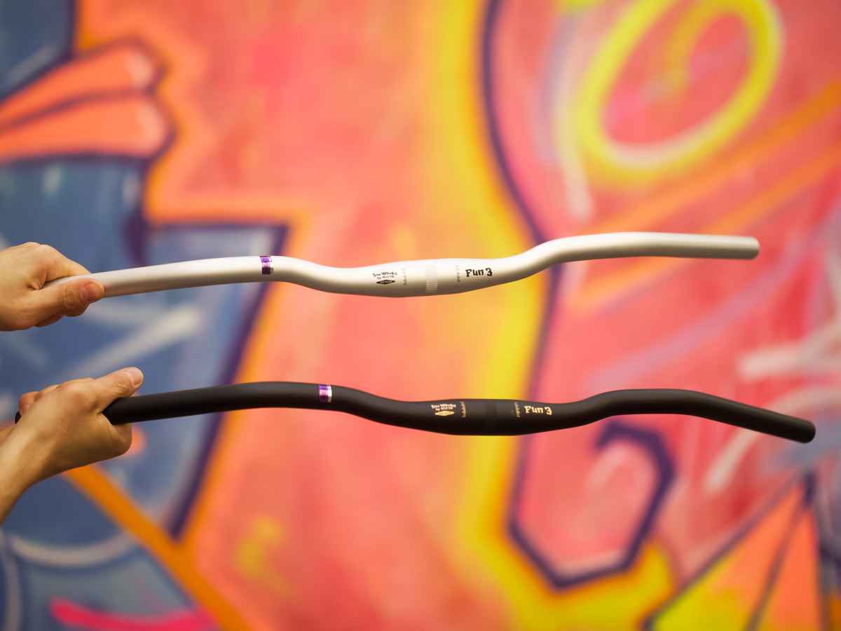 SIMWORKS FUN 3 ALLOY HANDLEBARS