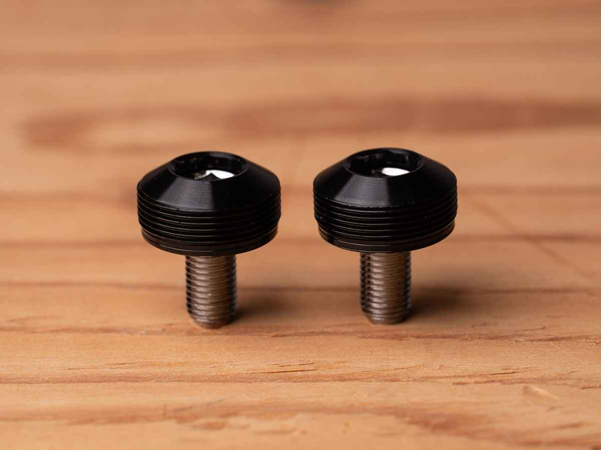 Blue Lug Bumpy Crank Cap Set — Black