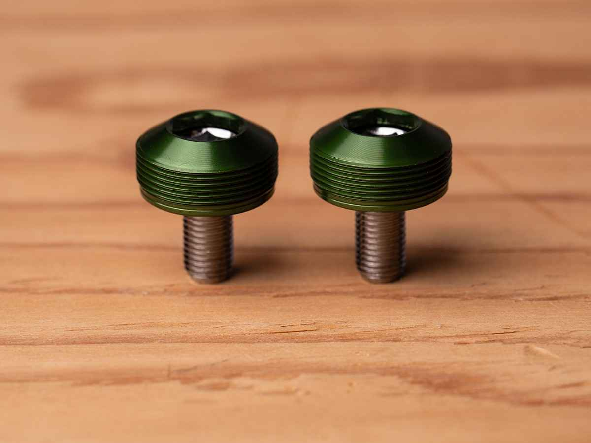 Blue Lug Bumpy Crank Cap Set — Green