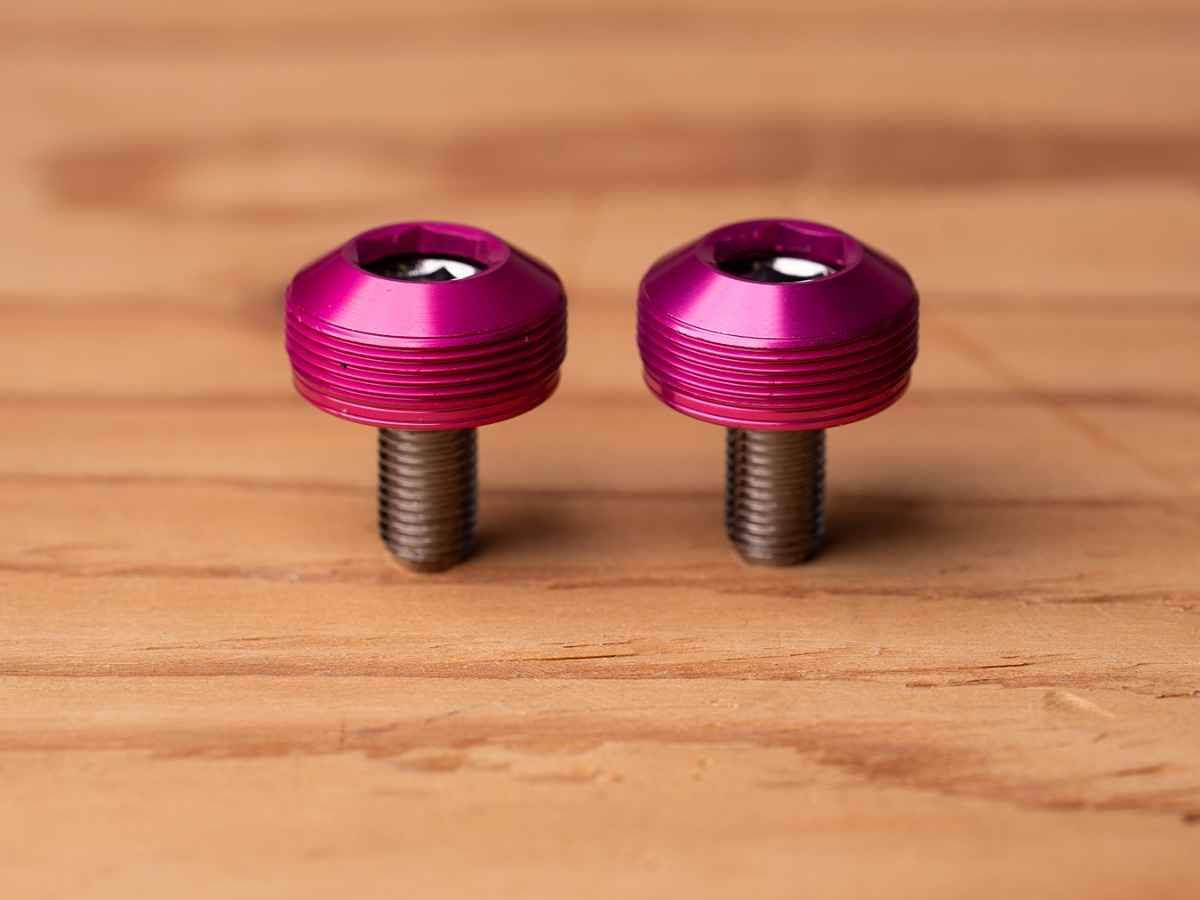 Blue Lug Bumpy Crank Cap Set — Pink