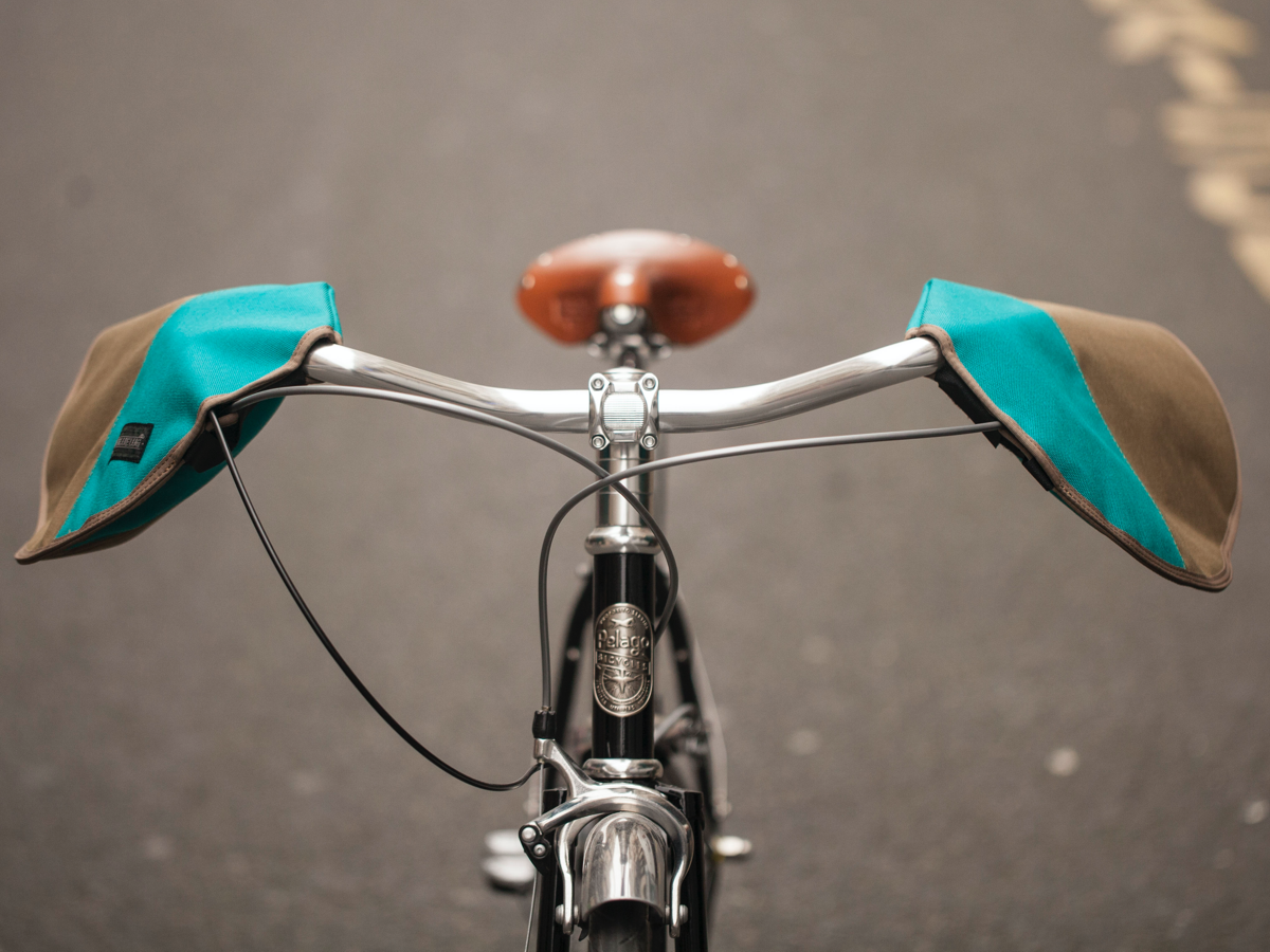 BLUE LUG HANDLE COVERS