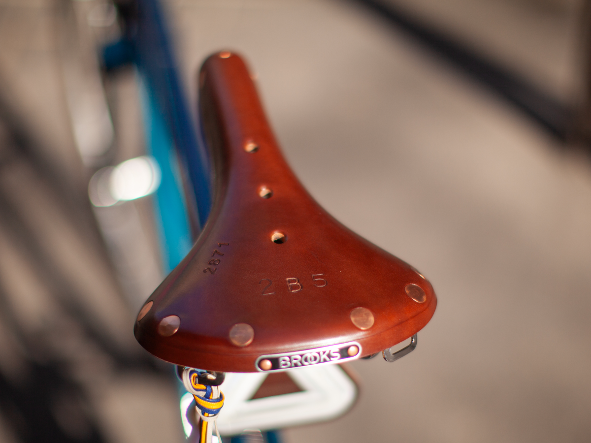 パーツ BROOKS B17 surly crust rivendell bluelug パーツ BROOKS B17 surly crust rivendell bluelug BROOKS