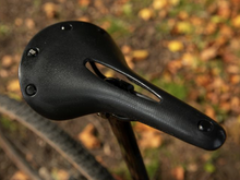 Load image into Gallery viewer, BROOKS C17 &#39;ALL WEATHER&#39; SADDLE CARVED CAMBIUM
