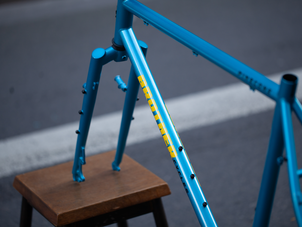 BROTHER CYCLES PINECONE FRAME