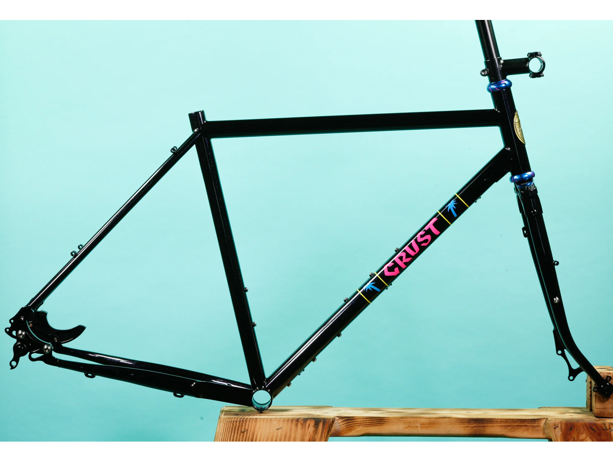 CRUST EVASION FRAME