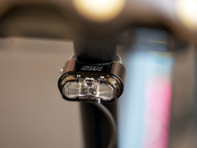 Charger l&#39;image dans la galerie, BEATE&#39;S CRUST EVASION STEP THRU
