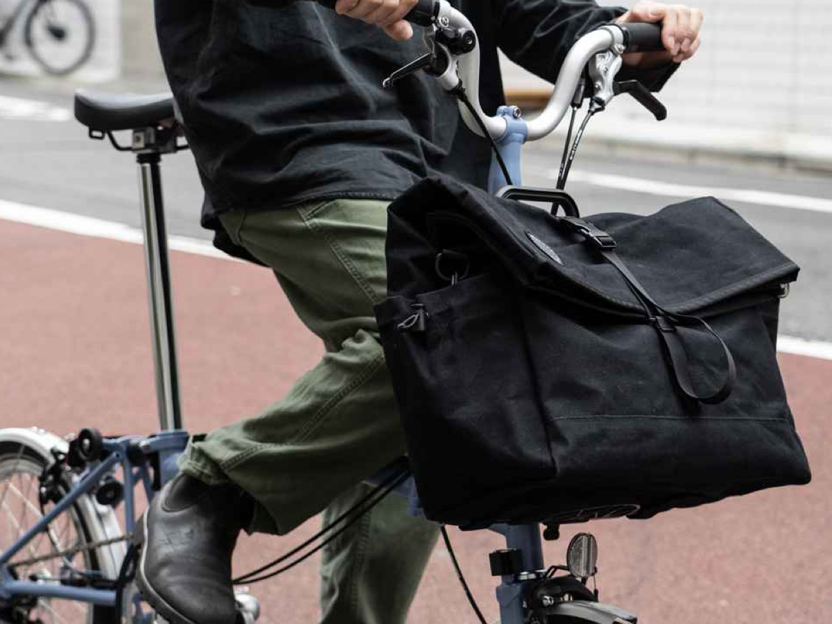 FAIRWEATHER BROMPTON BAG - WAX BLACK (WITH FRAME)
