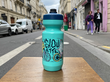 Load image into Gallery viewer, LA CHOUETTE FREEWHEELIN’ BOTTLE
