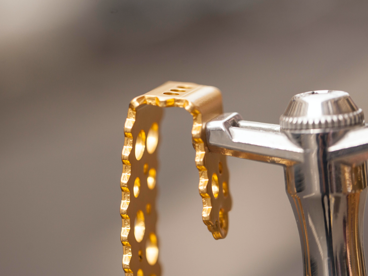 SIMWORKS BY MKS BUBBLY PEDALS GOLD 2024 (Very) LIMITED La Chouette