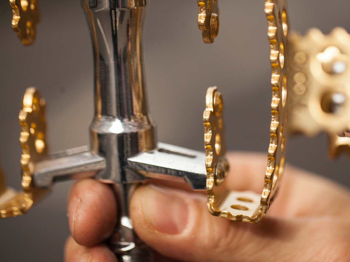 SIMWORKS BY MKS BUBBLY PEDALS GOLD 2024 (Very) LIMITED La Chouette