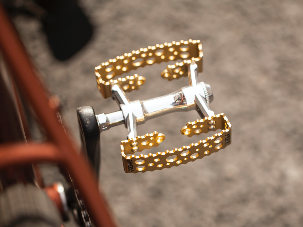 SIMWORKS BY MKS BUBBLY PEDALS GOLD 2024 (Very) LIMITED La Chouette