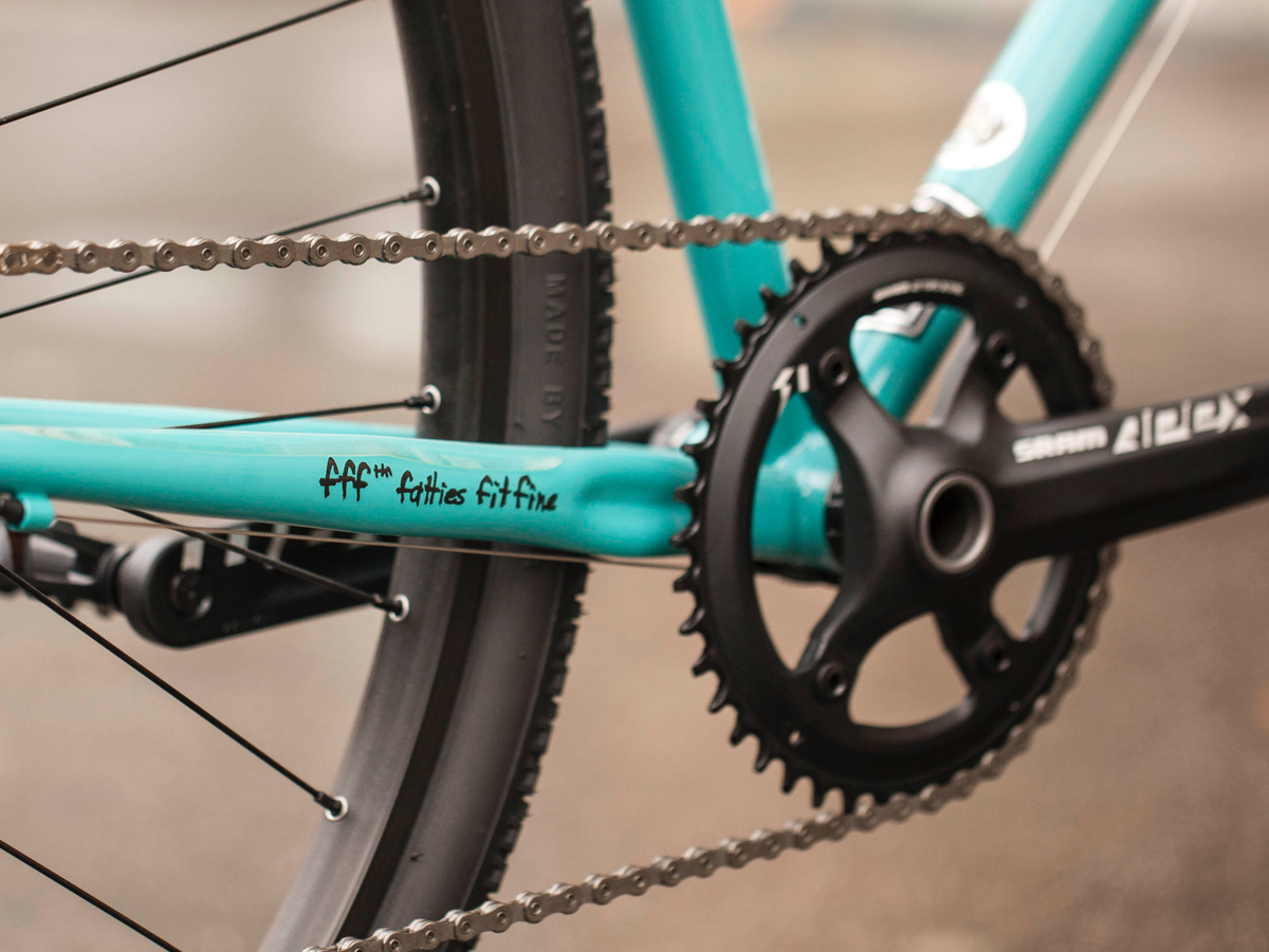 Surly straggler best sale bottom bracket