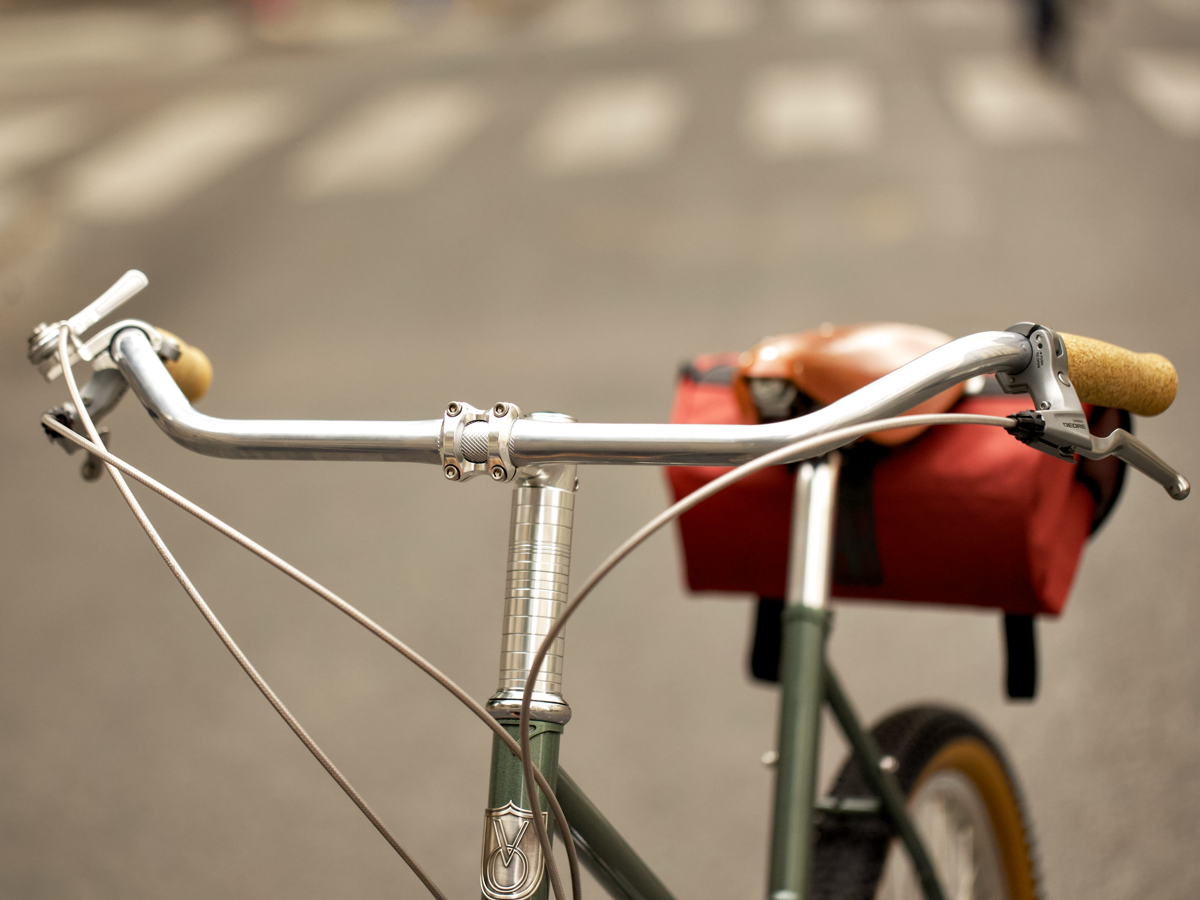 MATHIEU'S VELO ORANGE LOW KICKER – La Chouette Paris