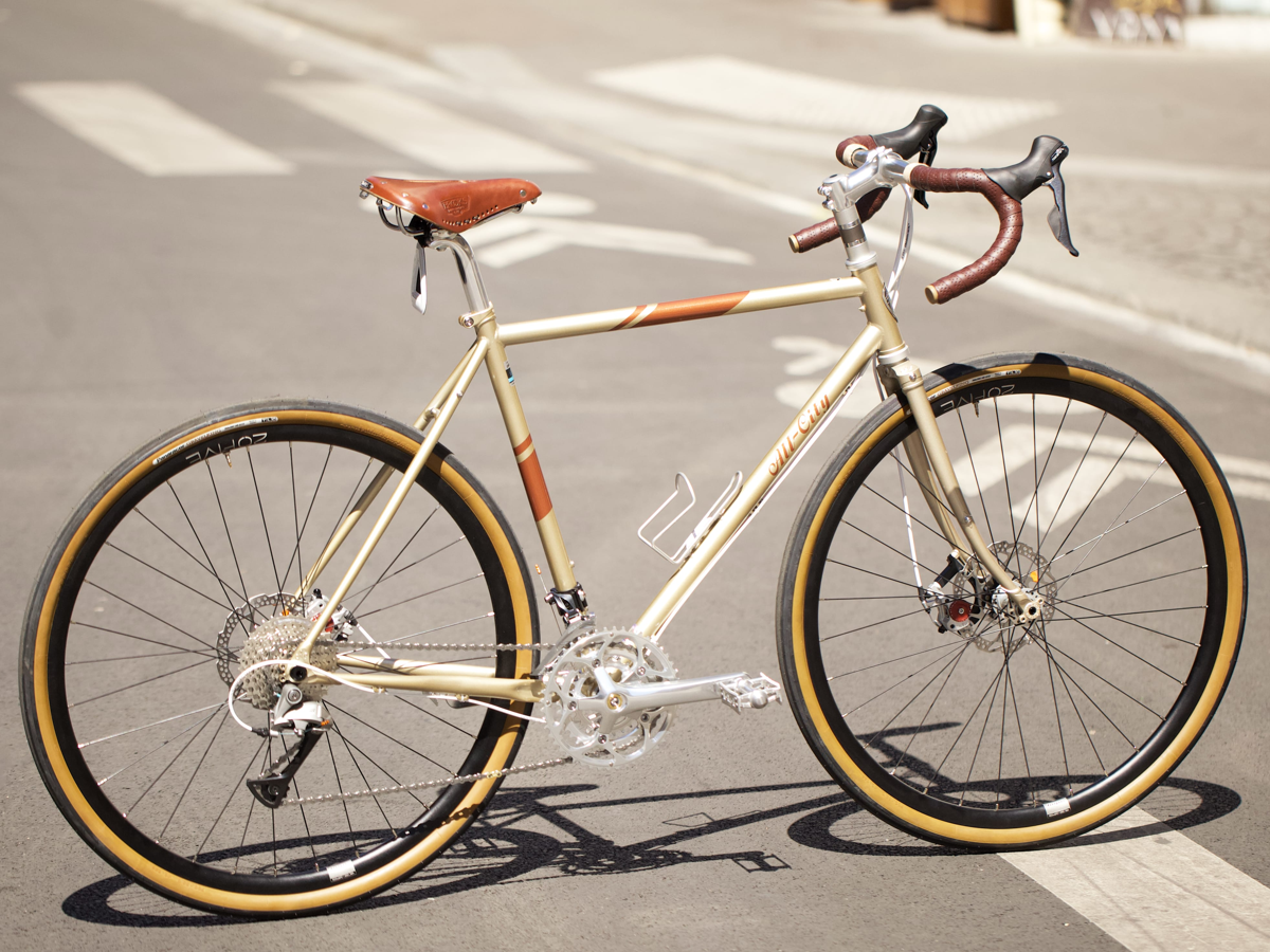 COLINE'S ALL-CITY SPACE HORSE