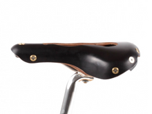 Load image into Gallery viewer, BERTHOUD ASPIN CARVED SADDLE
