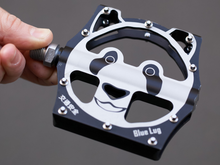 Load image into Gallery viewer, BLUE LUG PANDA PEDAL
