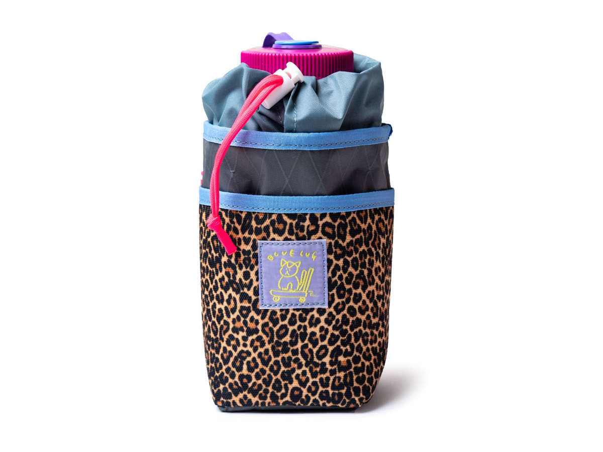 BLUE LUG STEM POUCH