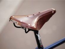 Charger l&#39;image dans la galerie, BROOKS B17 SELLE CUIRE
