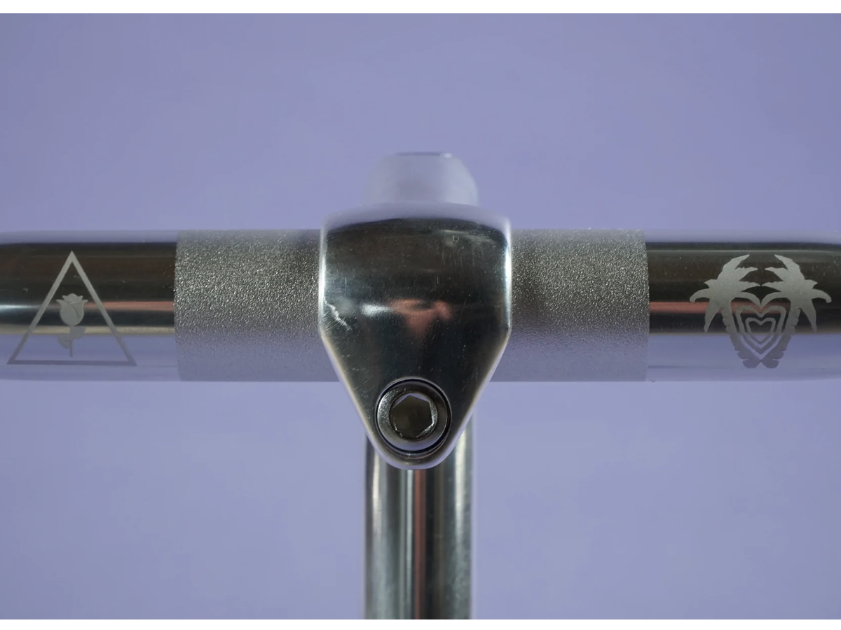 CRUST TOWEL RACK BARS