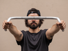 Charger l&#39;image dans la galerie, SALSA COWCHIPPER DELUXE FLARED DROPBAR GUIDON
